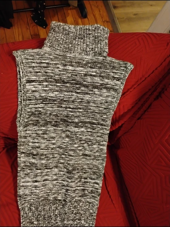 Sleeveless Turtleneck Knit Midi Dress Sweater - Gray 17 inch p2p - Picture 2 of 8